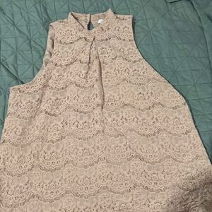 Chic Lace Sleeveless Blouse - Beige